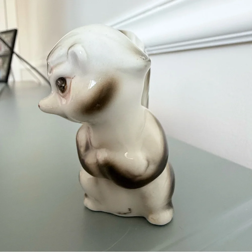 Vintage Relco Japan porcelain squirrel figurine